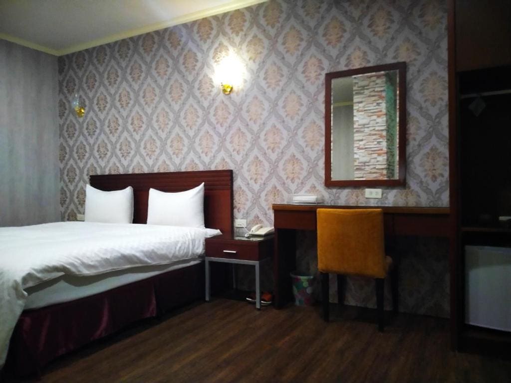 Deluxe Double Room room - Image 2