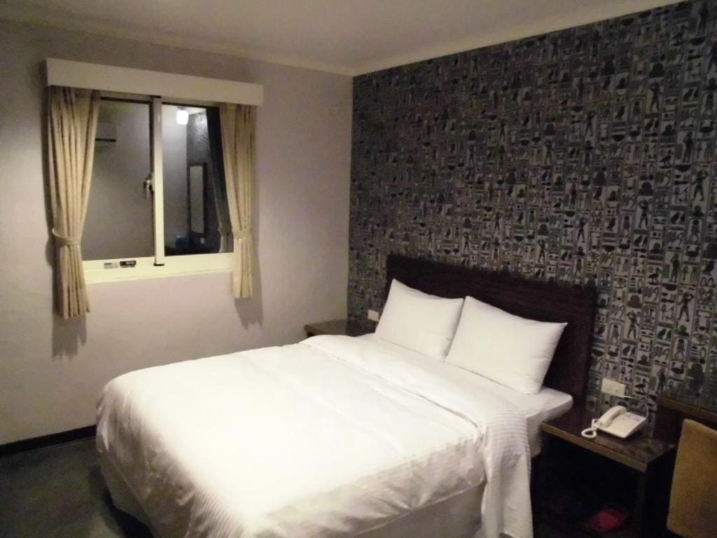 Standard Double Room room - Image 3