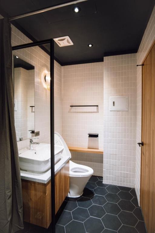 Double Room with Balcony room - Image 1