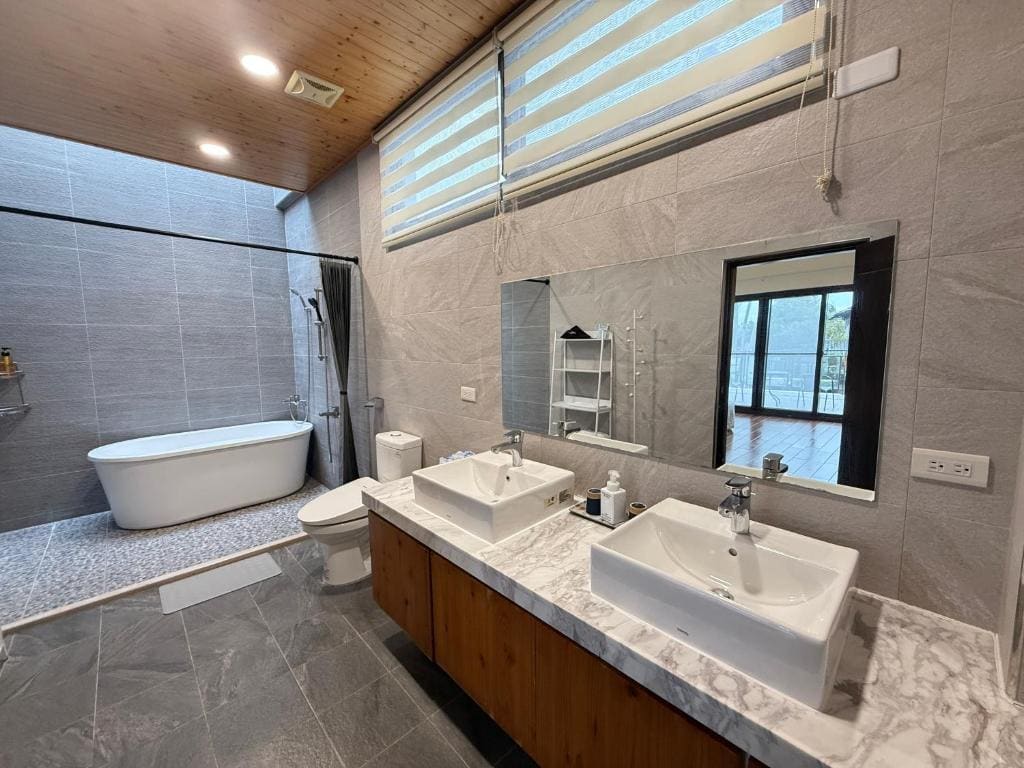 Triple Room with Terrace room - Image 3