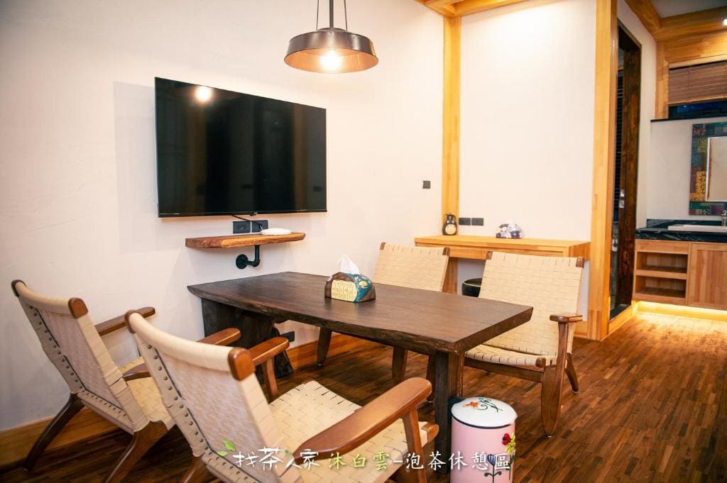 Quadruple Room with Mountain View room - Image 2
