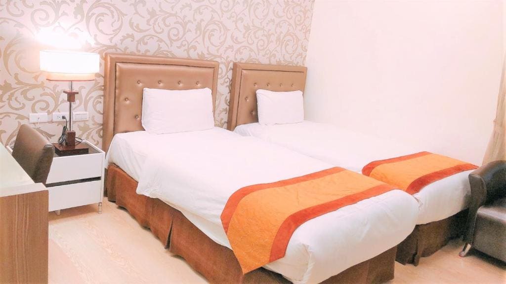 Double or Twin Room room - Image 2