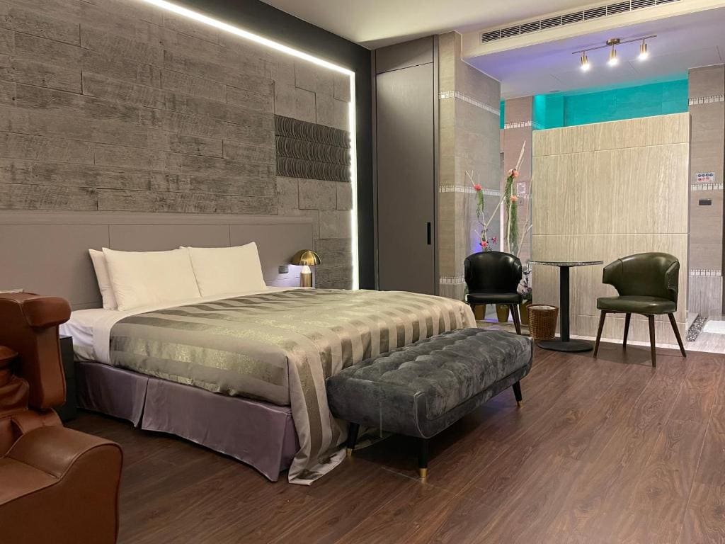Standard Double Room room - Image 3
