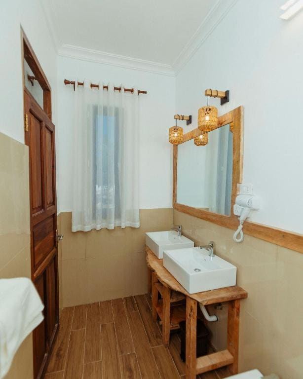 Triple Room with Garden View room - Image 1