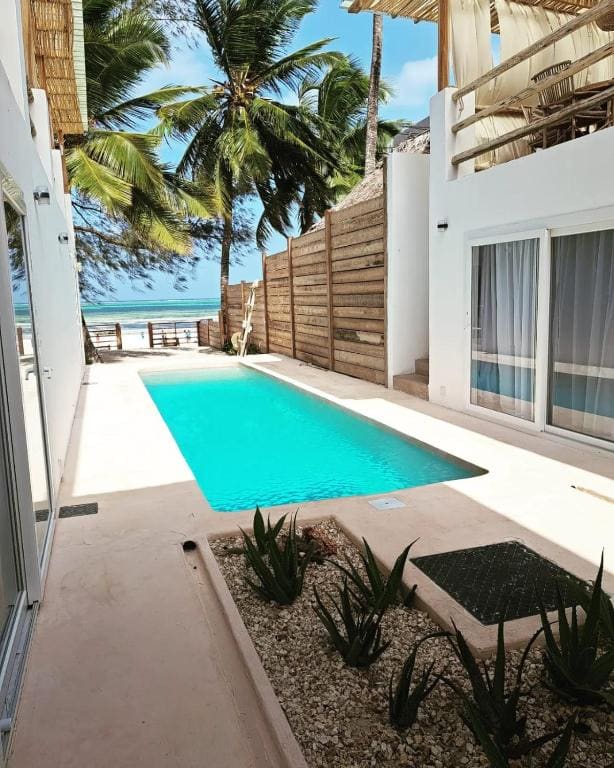 Deluxe Double Room with Sea View room - Image 2