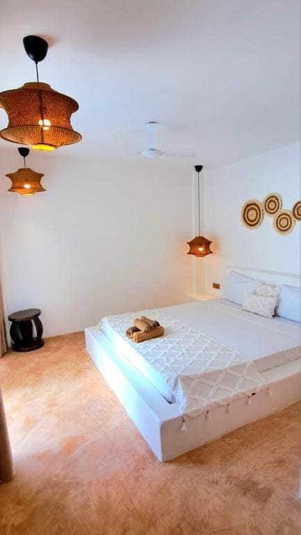 Deluxe Junior Suite room - Image 1