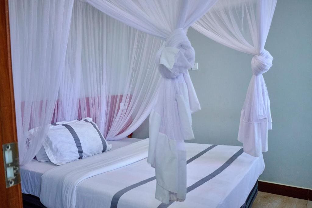 Single Room with Garden View room - Image 1