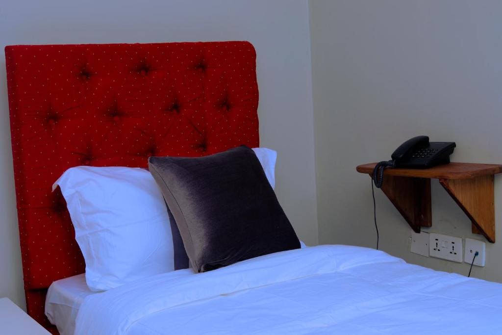 Standard Double Room room - Image 3