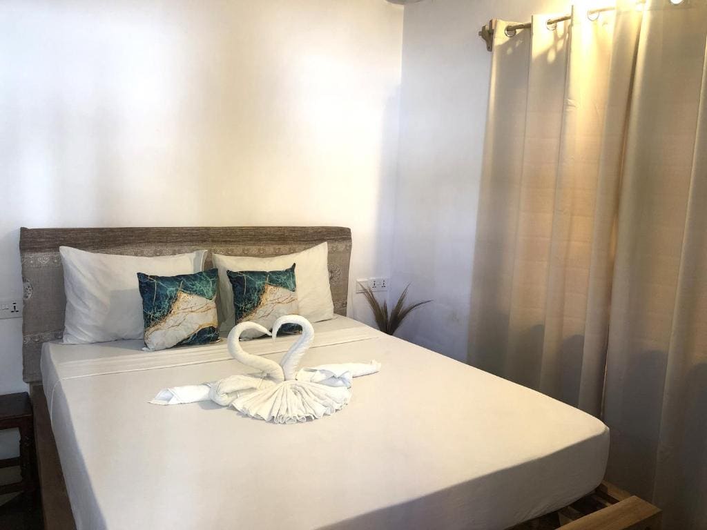 Budget Double Room room - Image 3