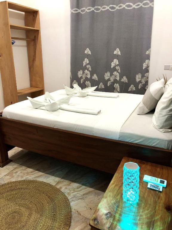 Double Room with Balcony room - Image 1