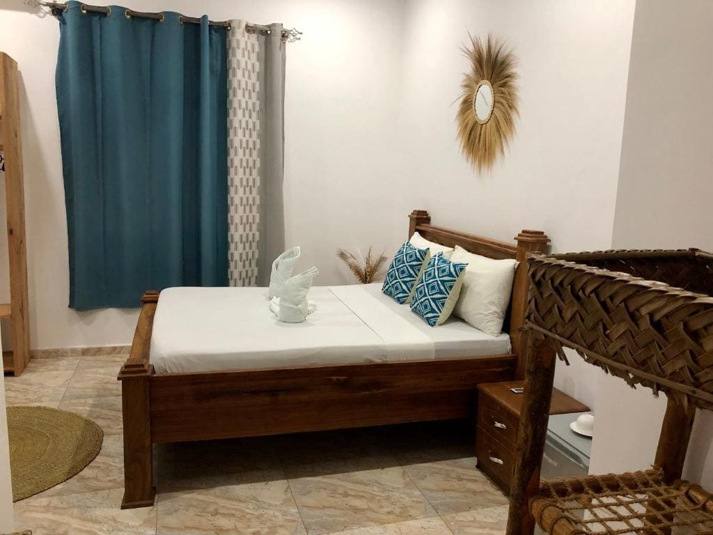 Deluxe Double Room with Balcony room - Image 1