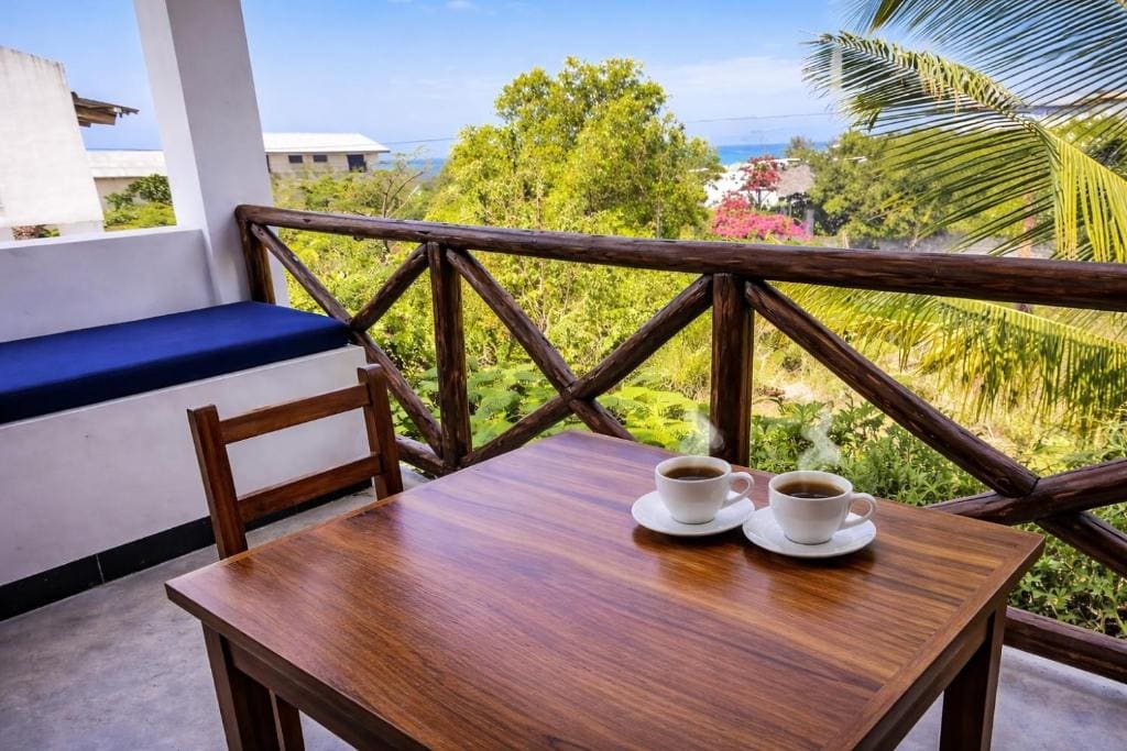 Deluxe Double Room with Sea View room - Image 2