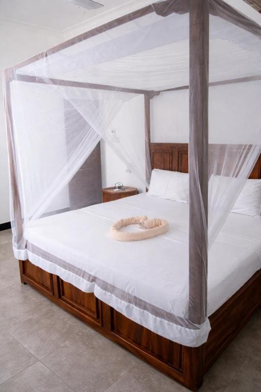 One-Bedroom Apartment - Garden View room - Image 1