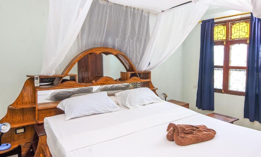 Standard Twin Room - Garden View room - Image 3
