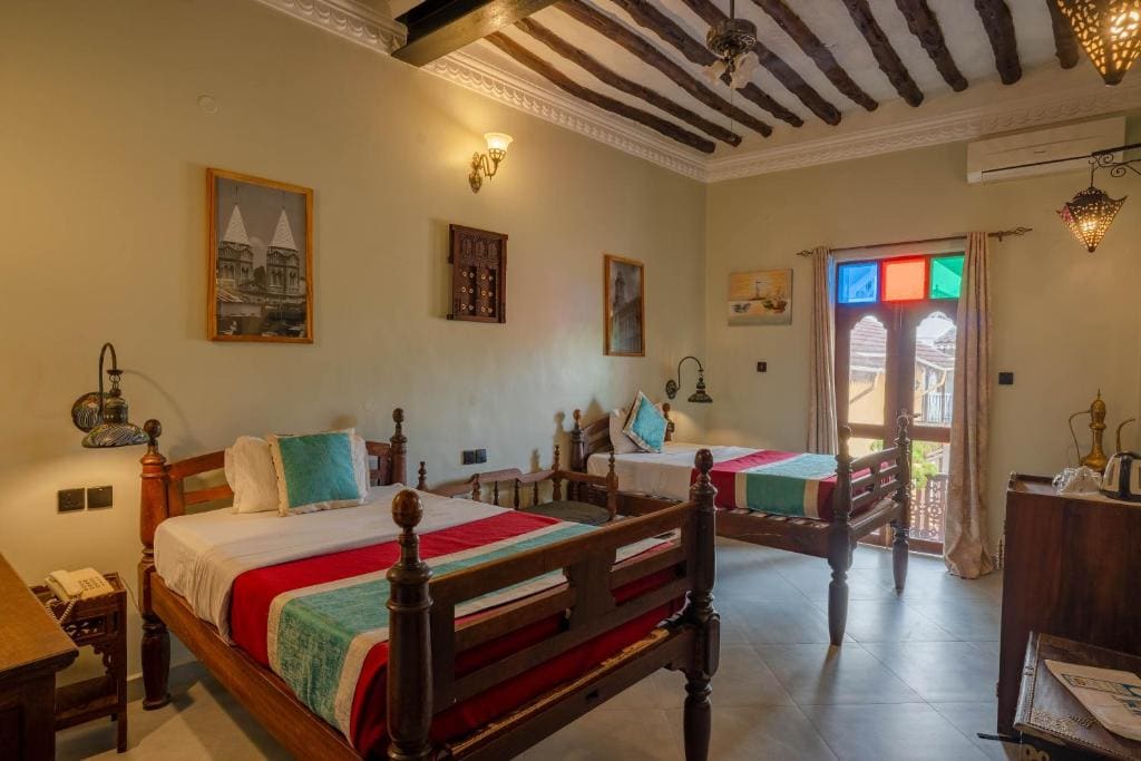 Family Suite with Balcony room - Image 3