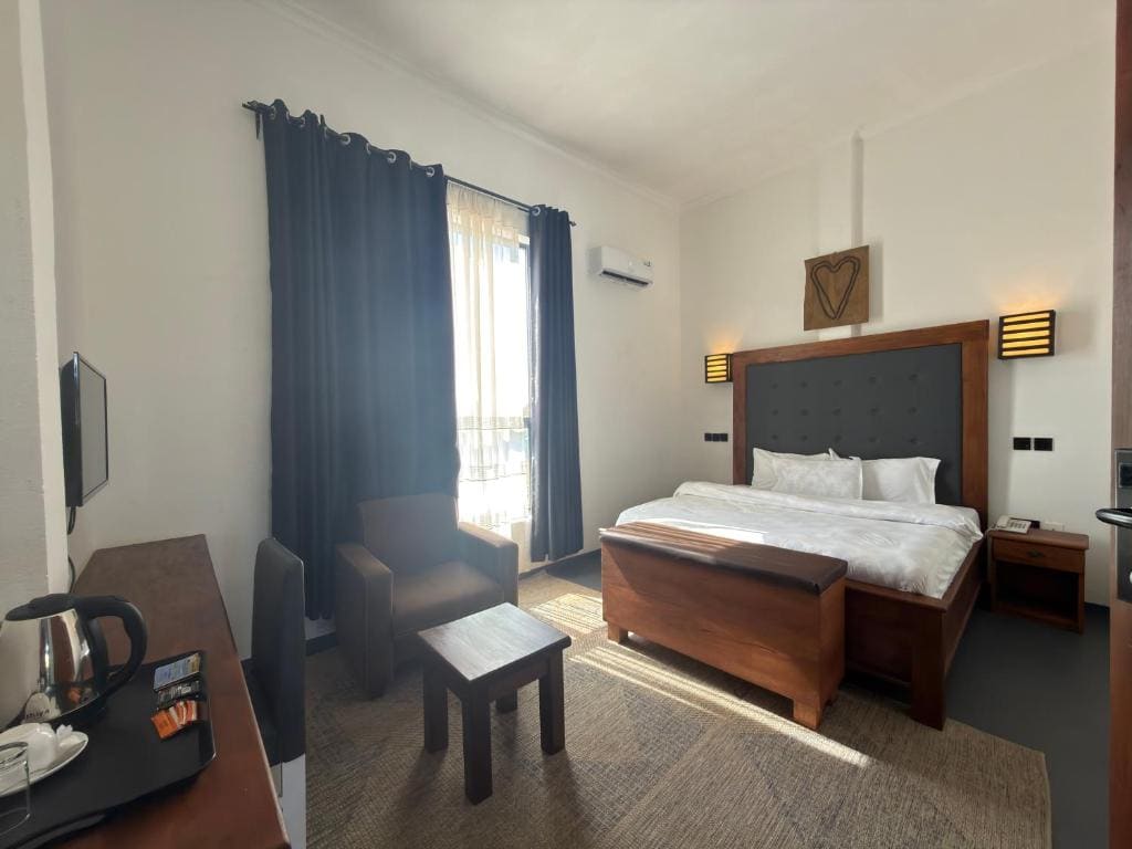 King Room with Pool View room - Image 1