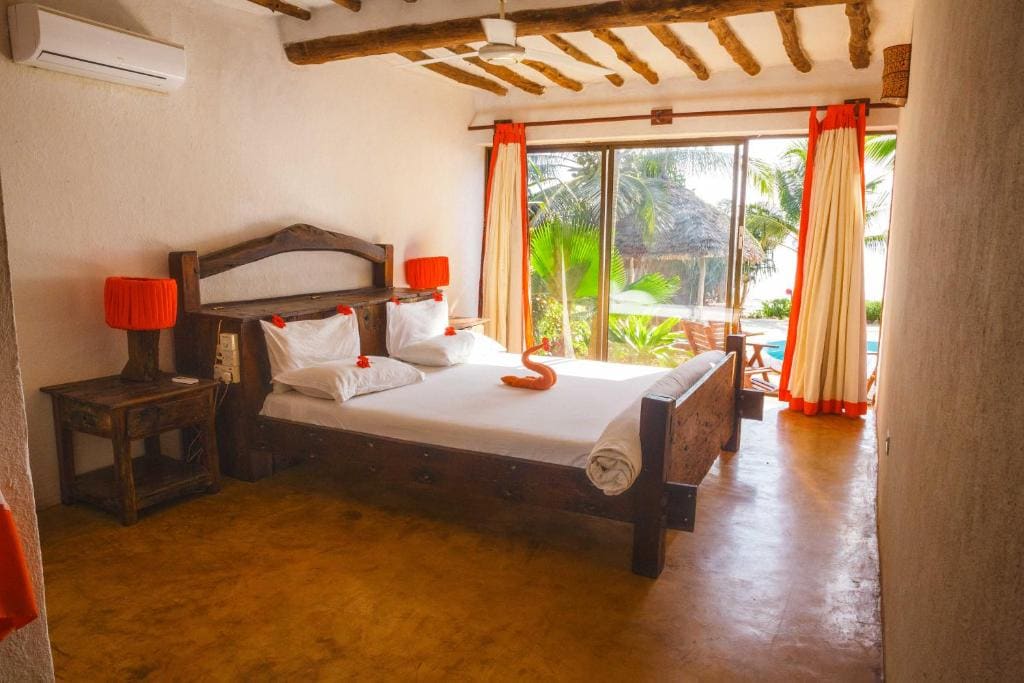 Two-Bedroom Suite with Private Pool room - Image 2
