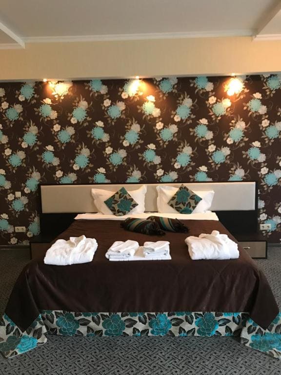 Suite with Balcony room - Image 3