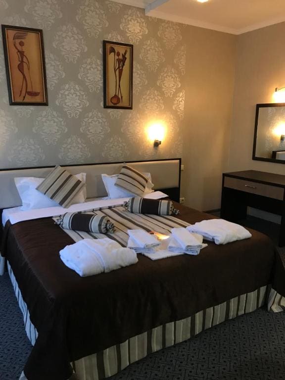 Suite with Balcony room - Image 1
