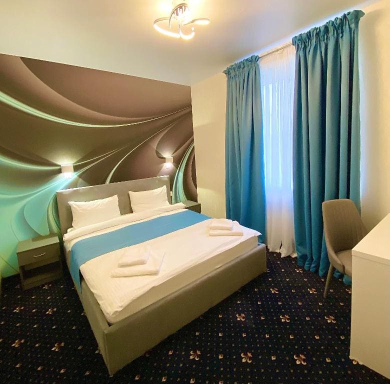 King Room with Balcony room - Image 1