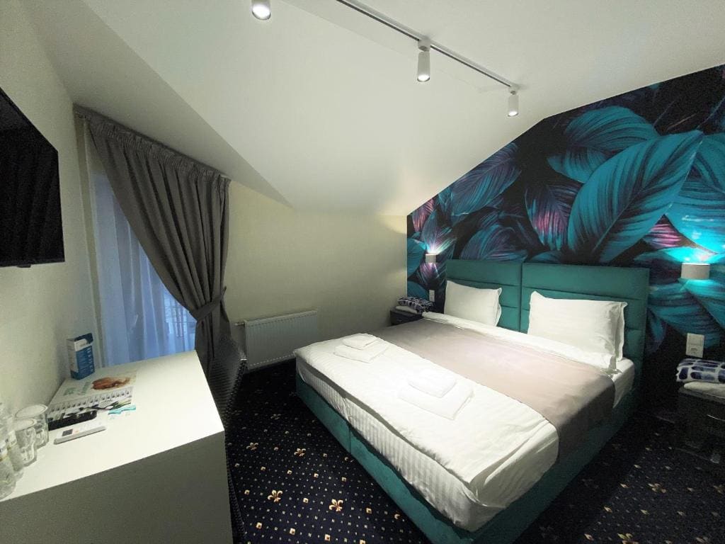 King Room with Balcony room - Image 3