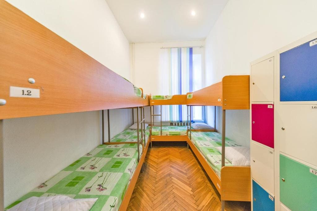 Single Bed in 10-Bed Dormitory Room room - Image 1
