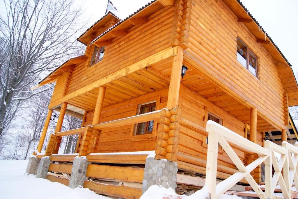 One-Bedroom Cottage room - Image 3