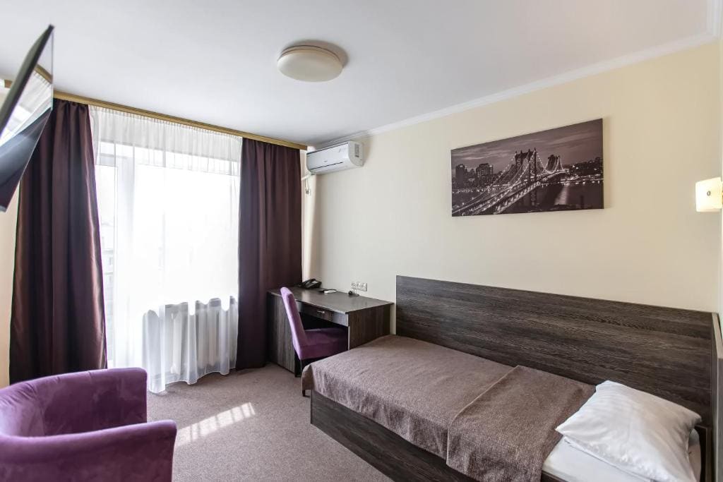Superior Single Room room - Image 3
