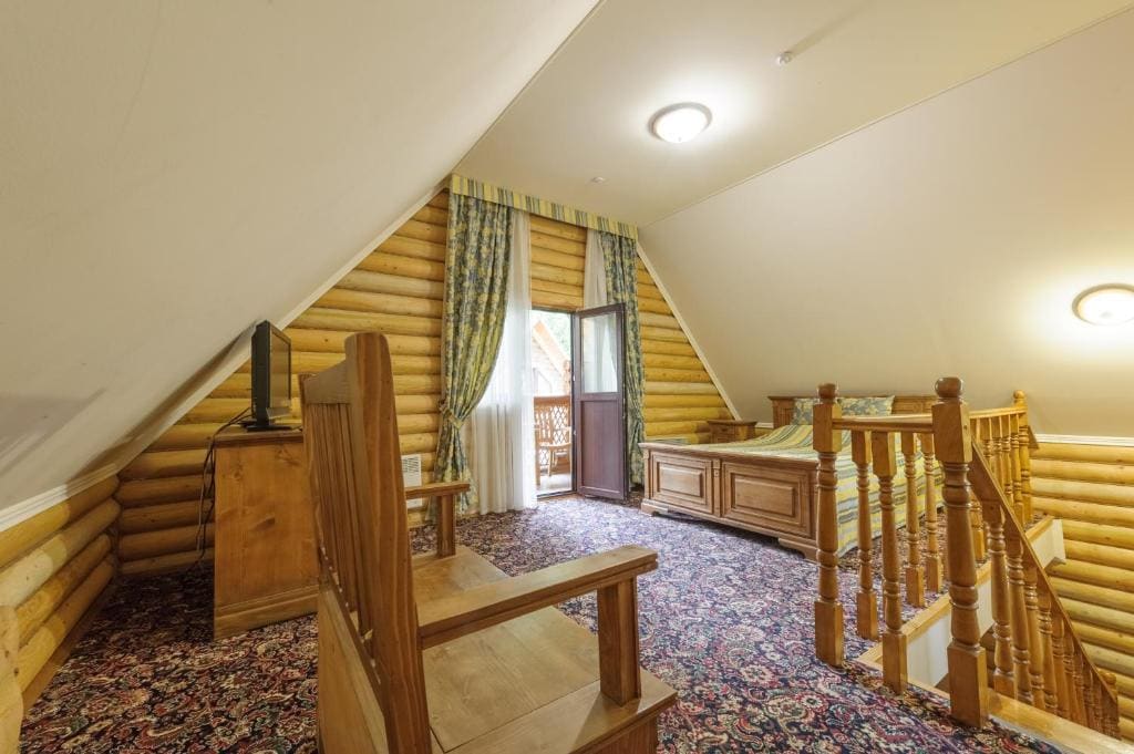 Cottage room - Image 2