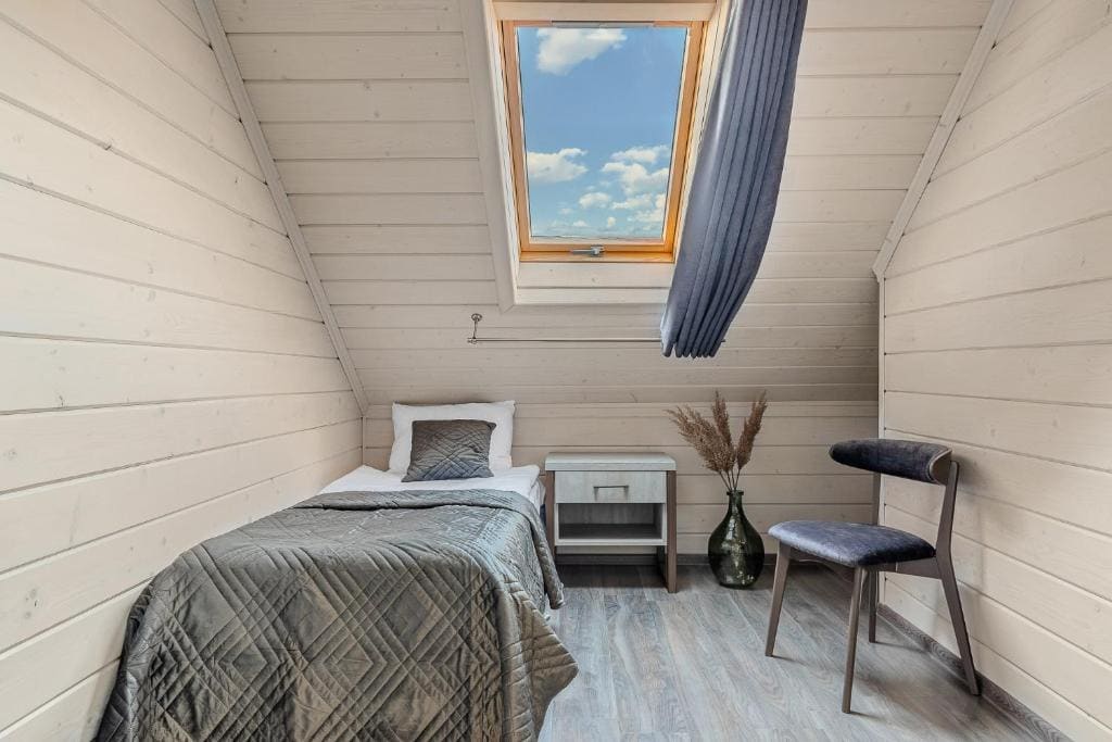 Suite room - Image 1