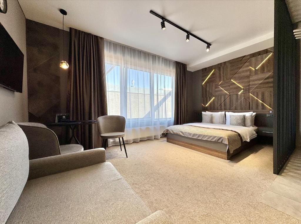 Deluxe Studio room - Image 3