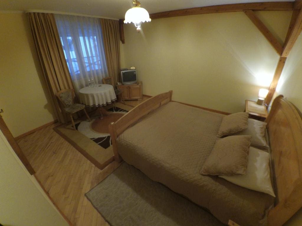 Triple Room with Bathroom room - Image 1
