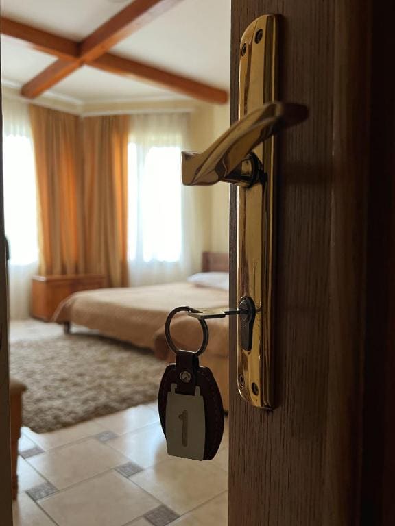 Triple Room with Garden View room - Image 3