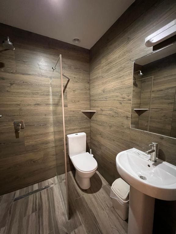 Double or Twin Room room - Image 2