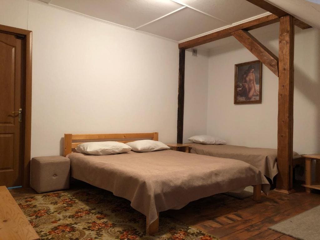 Quadruple Room with Shared Bathroom room - Image 1