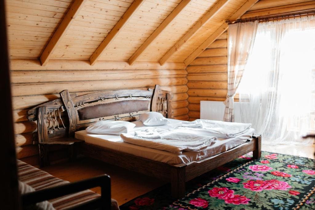 Two-Bedroom House room - Image 3