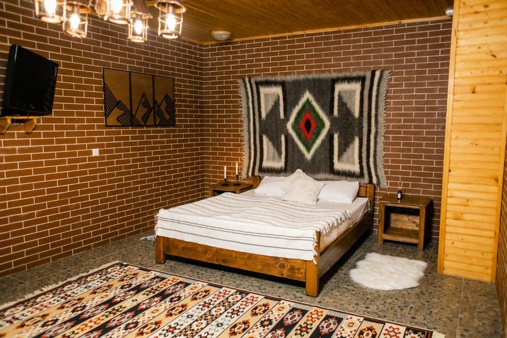 Three-Bedroom House room - Image 2