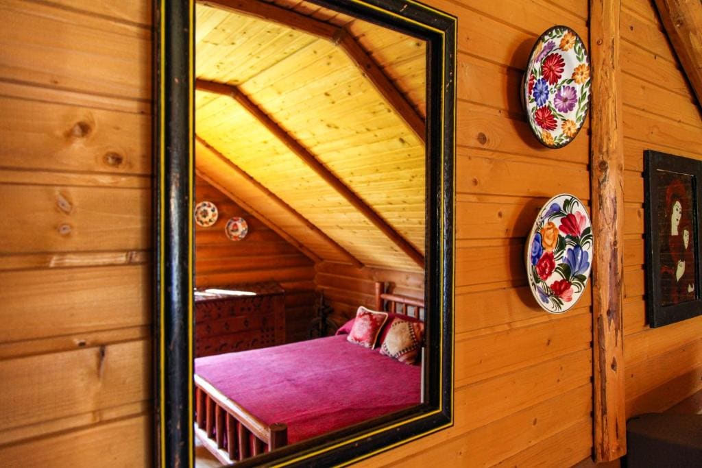 Quadruple Room with Bath room - Image 1