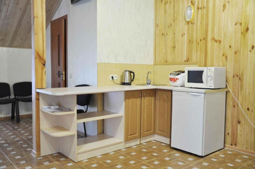 Quadruple Room with Bathroom room - Image 2
