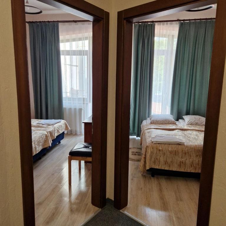 Suite room - Image 3