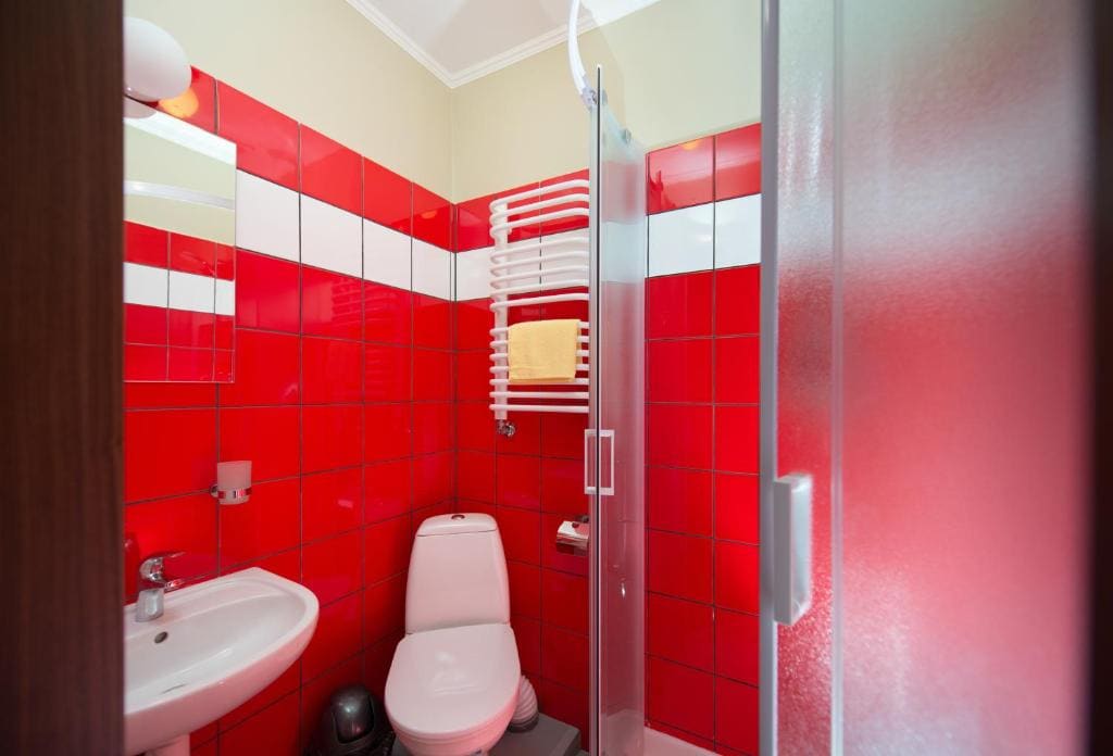 Twin Room with Private Bathroom room - Image 3