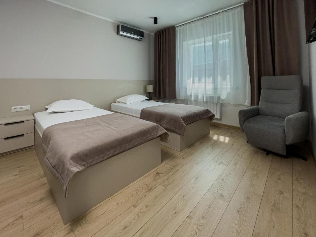 Deluxe Double or Twin Room room - Image 1