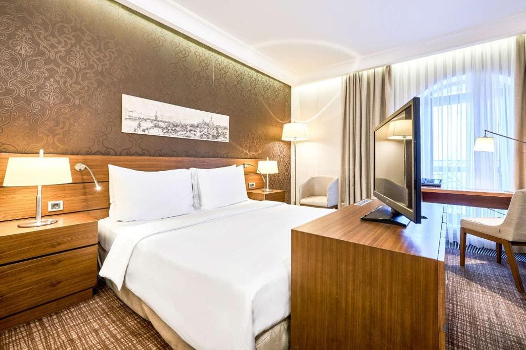 Standard Double or Twin Room room - Image 2