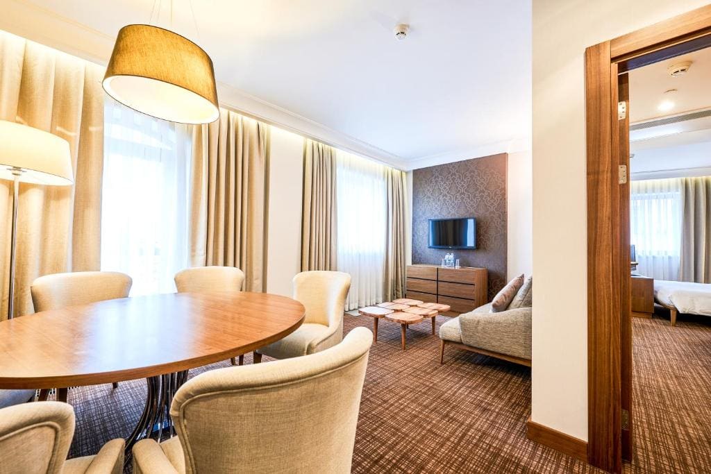 Suite room - Image 3