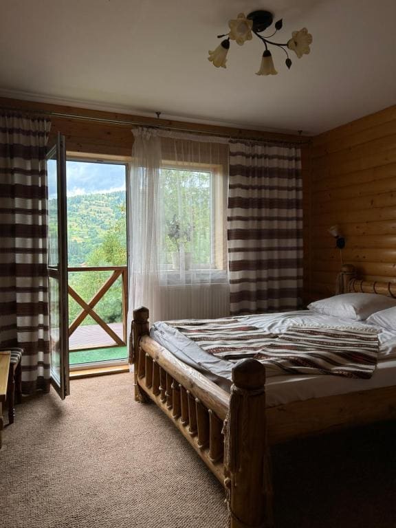 Deluxe Double Room room - Image 3