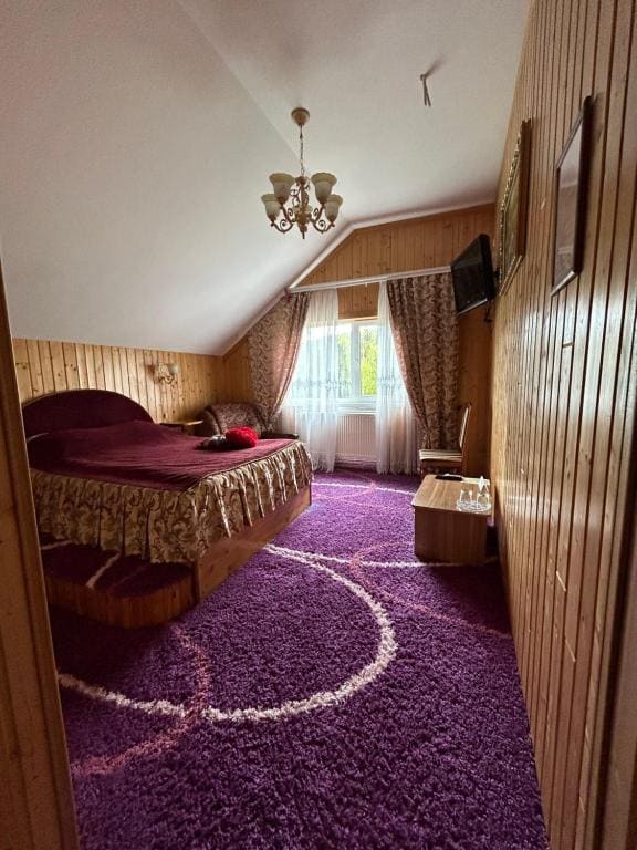 Double Room with Balcony room - Image 3