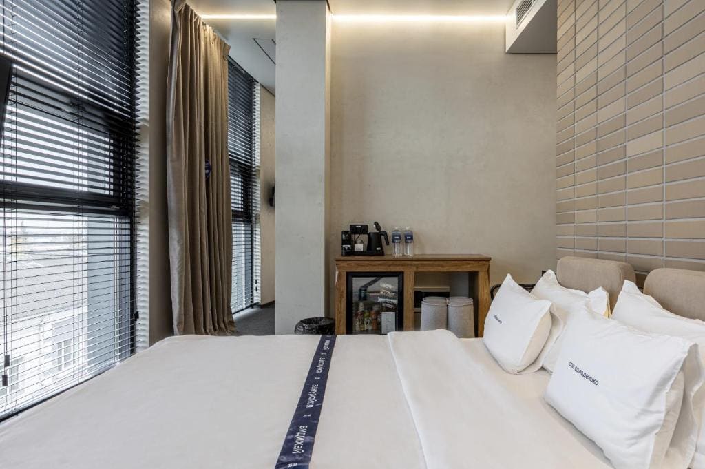 Suite room - Image 2