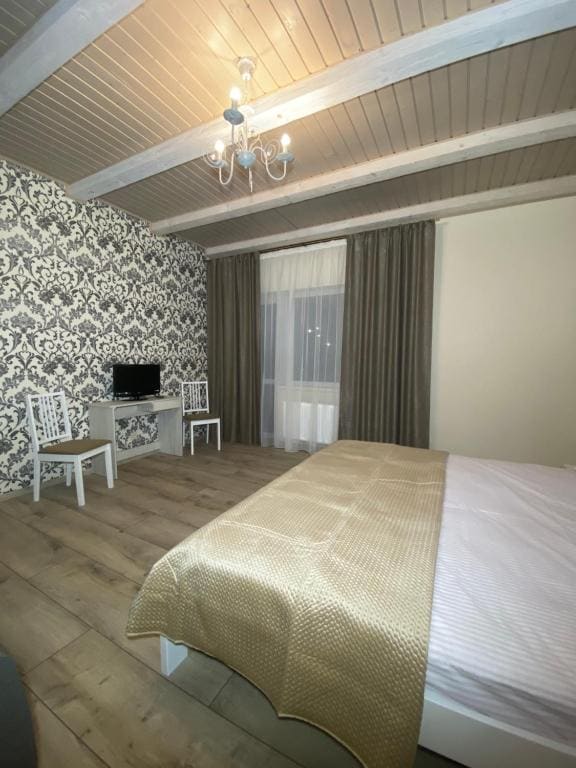 King Suite room - Image 1