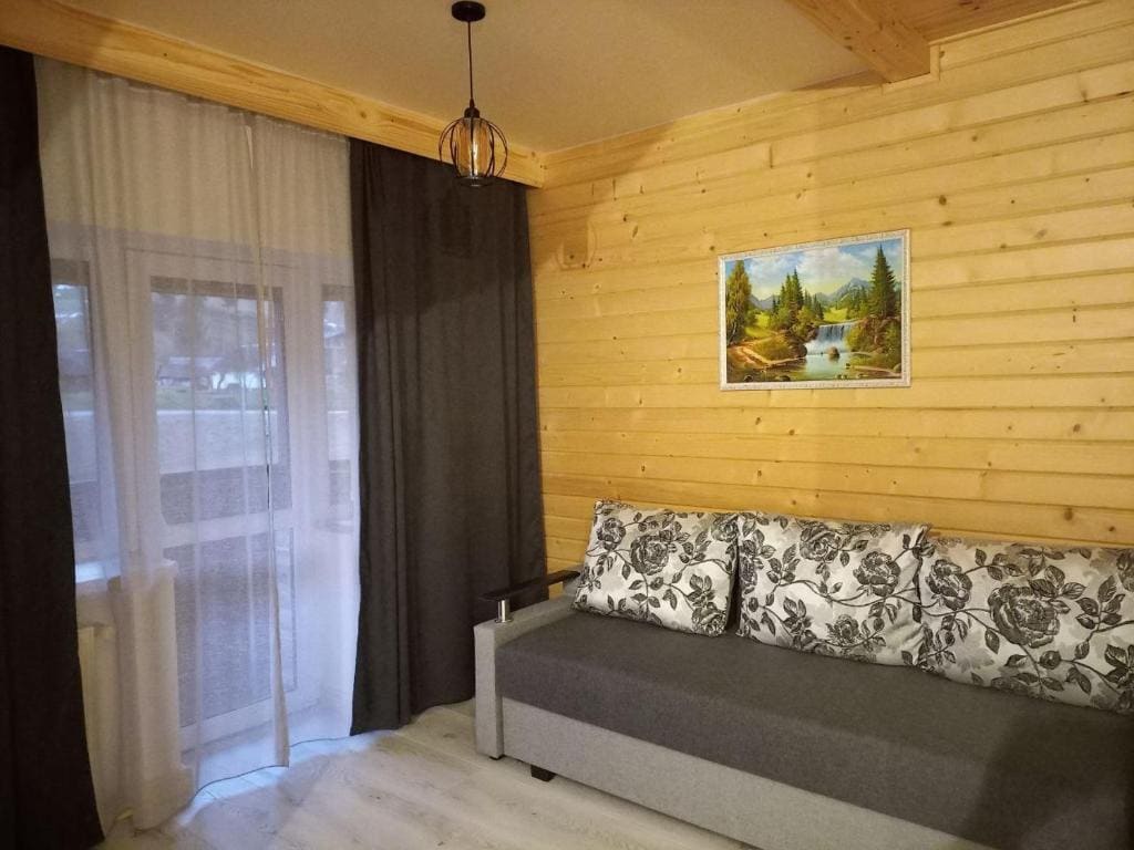 Deluxe Double Room with Balcony room - Image 2