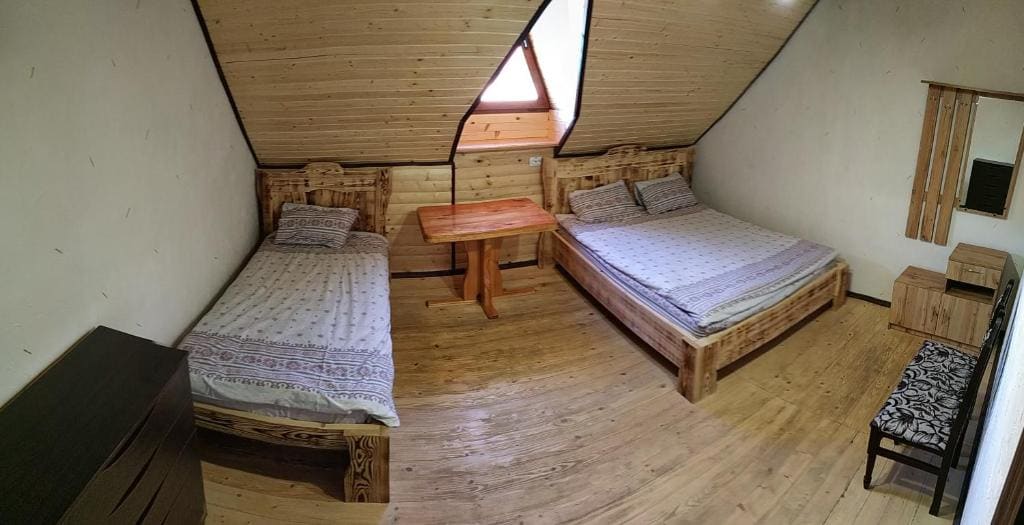 Triple Room with Private External Bathroom room - Image 2